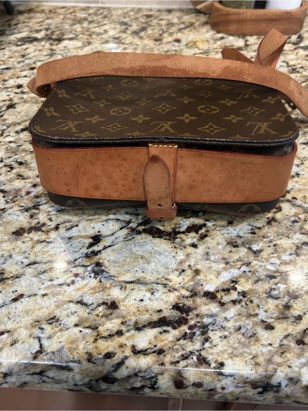 Louis Vuitton Brown Monogram Crossbody Bag with Tan Trim with coa - Picture 4 of 16